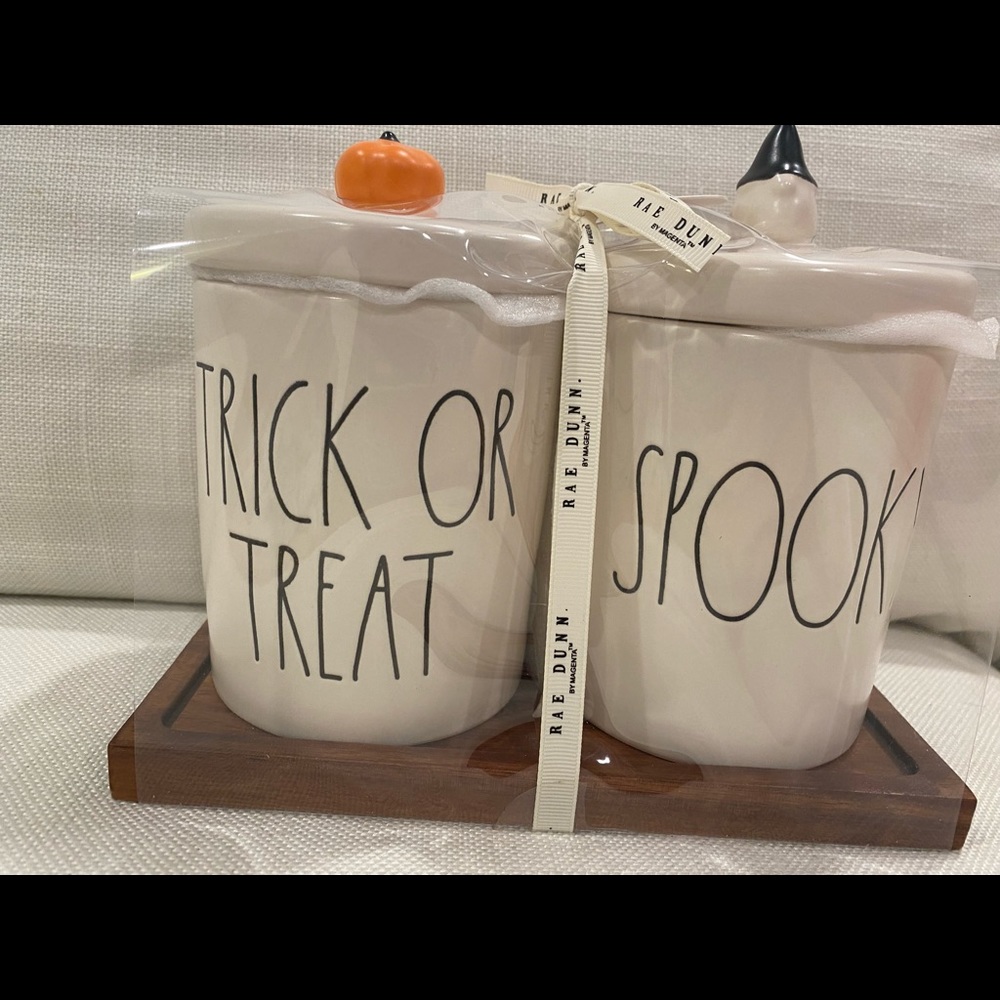 NWT Rae Dunn Trick or treat/ spooky canisters